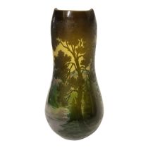 EMILE GALLÉ OF NANCY, AN ART NOUVEAU PERIOD OVERLAID CAMEO ART GLASS VASE, CIRCA 1900 Carved acid