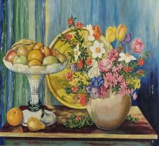 A LARGE MID 20TH CENTURY BRITISH SCHOOL OIL ON BOARD, STILL LIFE, FLOWERS IN A VASE AND EXOTIC