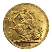 AN EARLY 20TH CENTURY 22CT GOLD FULL SOVEREIGN COIN, DATED 1911 With King George V and George and