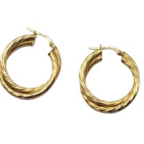 A PAIR OF 9CT GOLD ROPE TWIST HOOP EARRINGS. (approx 3cm) Condition: good