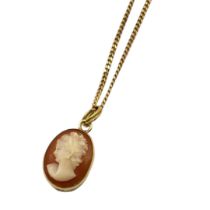 AN 18CT GOLD DOUBLE SIDED CAMEO PENDANT AND 9CT GOLD NECKLACE Oval pendant with carved female