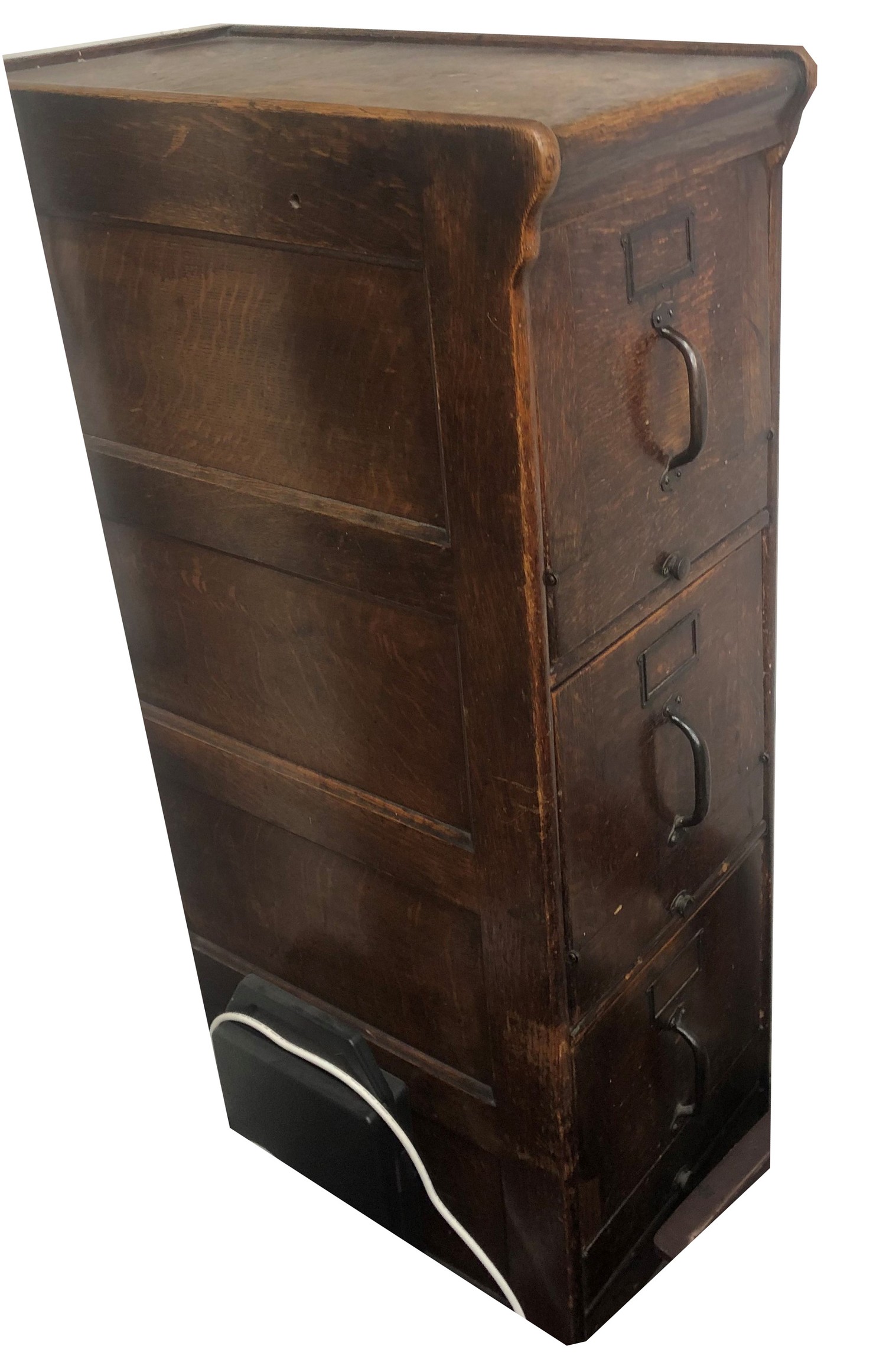 A LATE 19TH/EARLY 20TH CENTURY OAK FILING CABINET Of three drawers PLEASE NOTE THIS LOT IS TO - Image 2 of 2