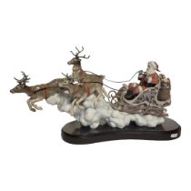 LLADRO, A LIMITED EDITION (90/1000) PORCELAIN GROUP OF SANTA’S MIDNIGHT RIDE SLEIGH, CIRCA 2008