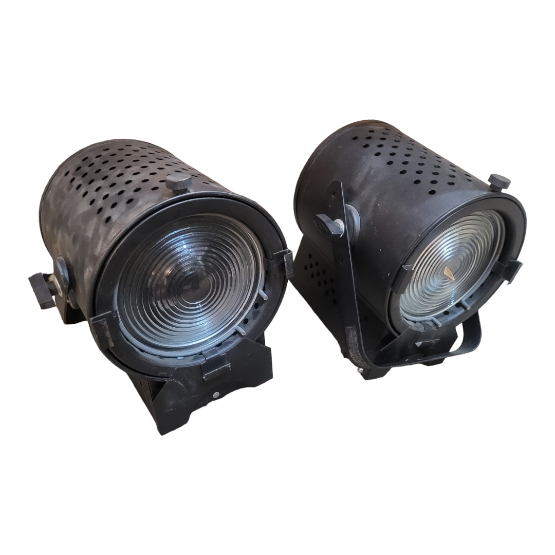 A PAIR OF ALTMAN OF NEW YORK STAGE LIGHTS. (30cm x 26cm x 35cm) Condition: good throughout