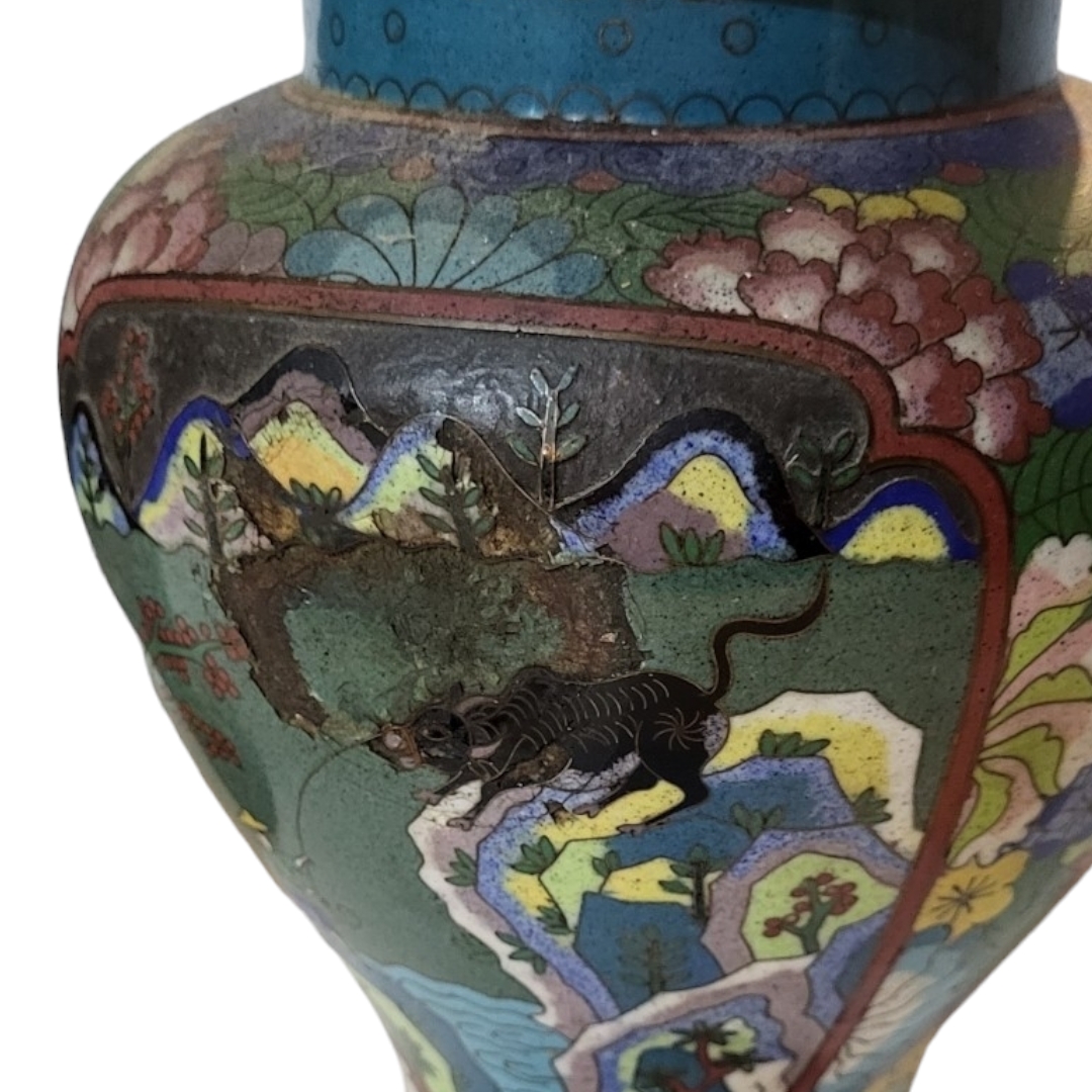 A PAIR OF LATE 19TH/EARLY 20TH CENTURY CHINESE CLOISONNÉ VASE AND COVERS Decorated with mountain - Image 2 of 2