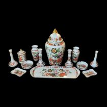 A LATE 20TH CENTURY PORART OF PORTUGAL COLLECTION OF THIRTEEN MATCHING ORNAMENTAL PORCELAIN ITEMS
