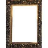 A LARGE AND IMPRESSIVE 18TH/19TH CENTURY WATER GILDED GILTWOOD AND GESSO PICTURE/MIRROR FRAME Carved