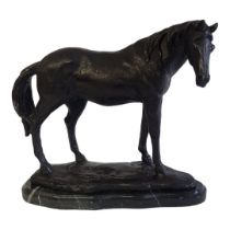 A BRONZE STATUE OF A THOROUGHBRED HORSE On a marble base. (w 24cm x d 9.5cm x h 22.5cm) Condition: