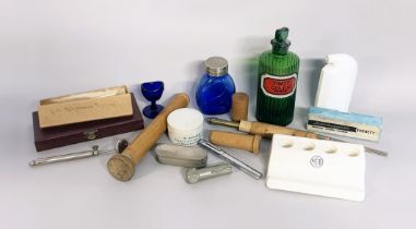 A LATE 19TH/EARLY 20TH CENTURY COLLECTION OR MEDICAL CURIOS