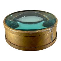 LARGE VICTORIAN BRASS AND GLASS MAGIC LANTERN PROJECTOR LENS. (diameter 18.5cm x h 6.7cm)