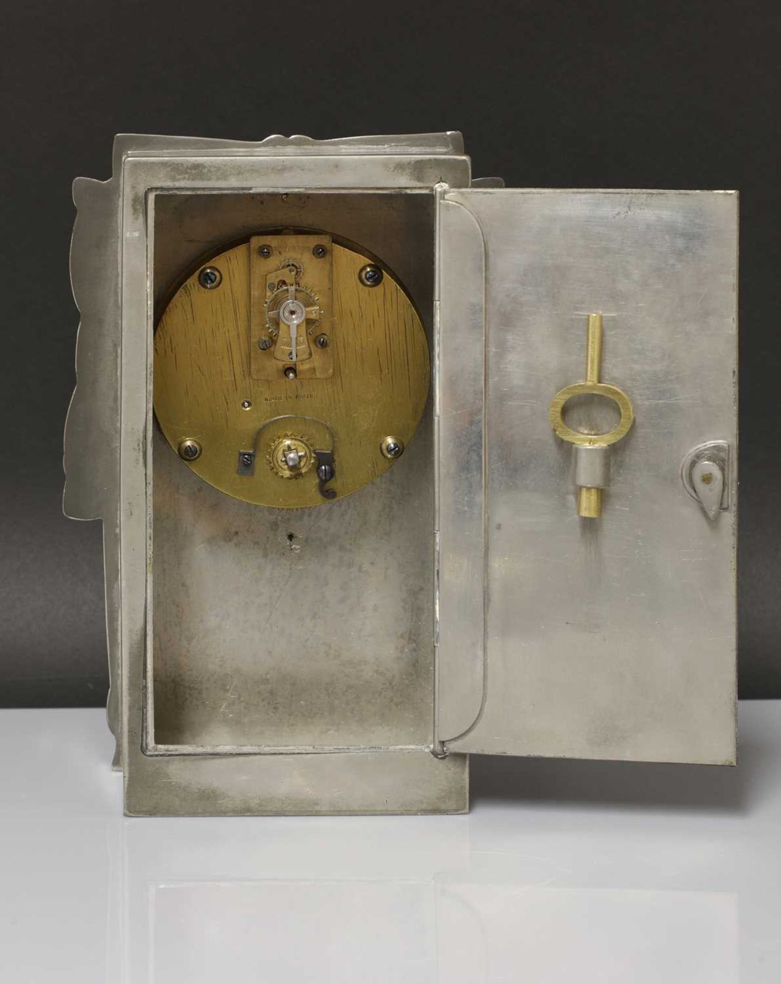 A Liberty & Co. Tudric pewter and enamel mantel clock, - Bild 5 aus 25