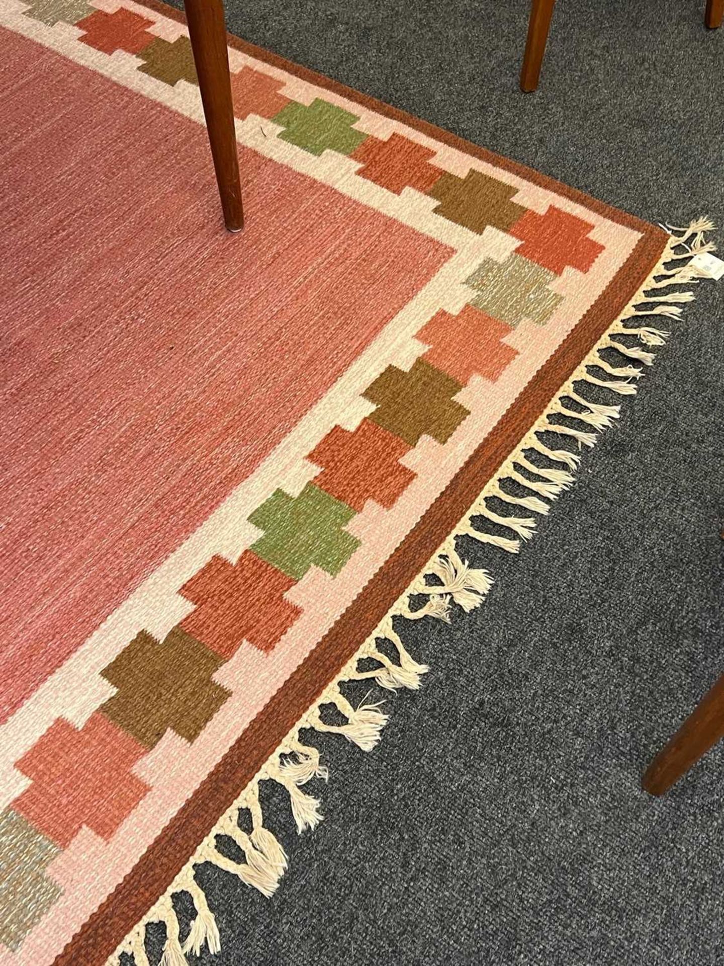 A Swedish röllakan flat-weave kilim rug, - Image 4 of 8
