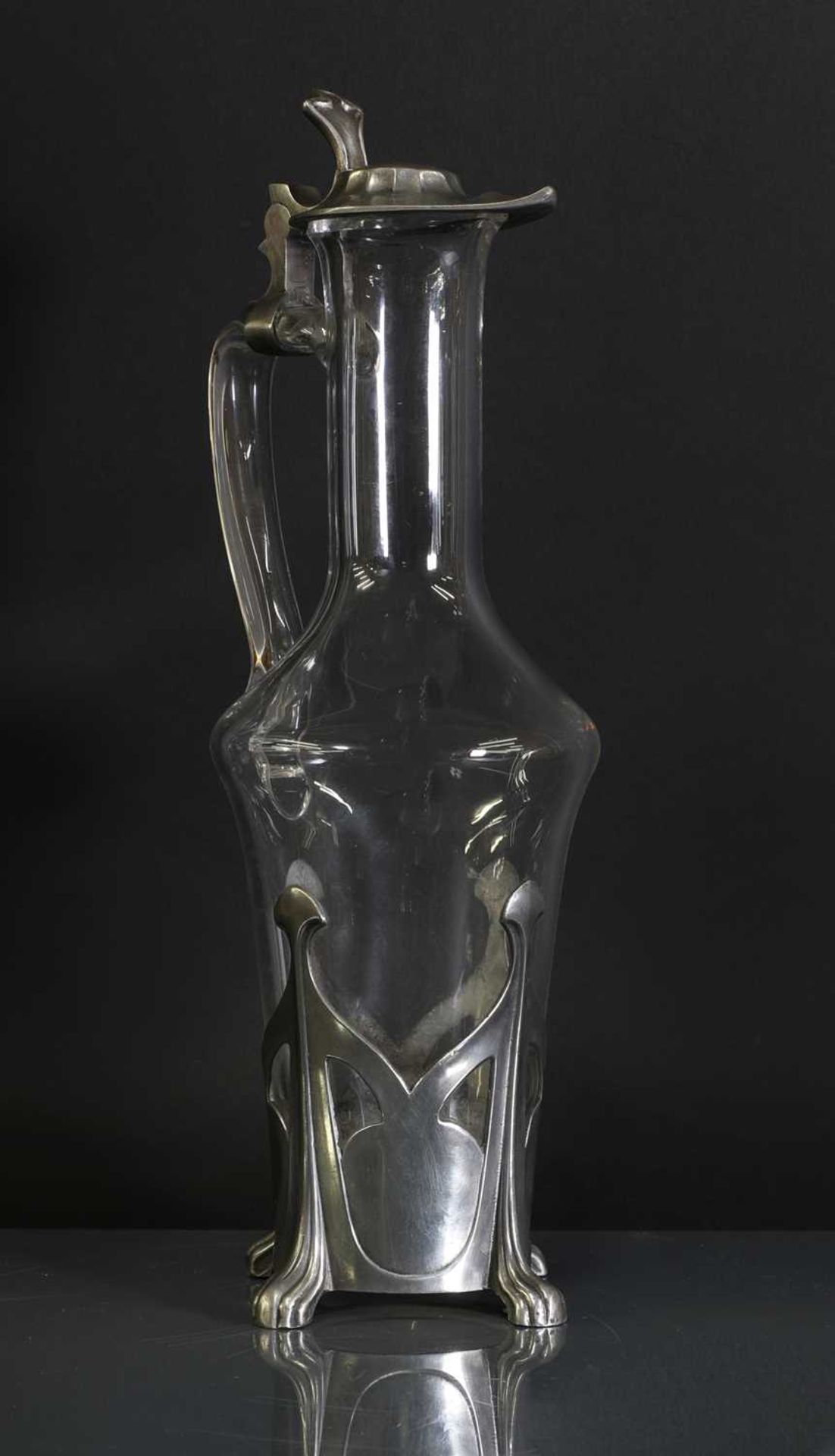 An Art Nouveau pewter and glass claret jug, - Bild 2 aus 3