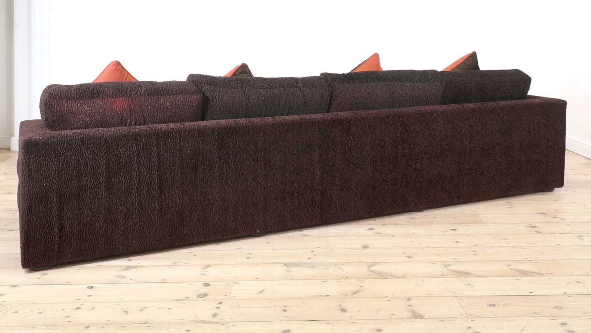 A contemporary sofa, - Bild 2 aus 7