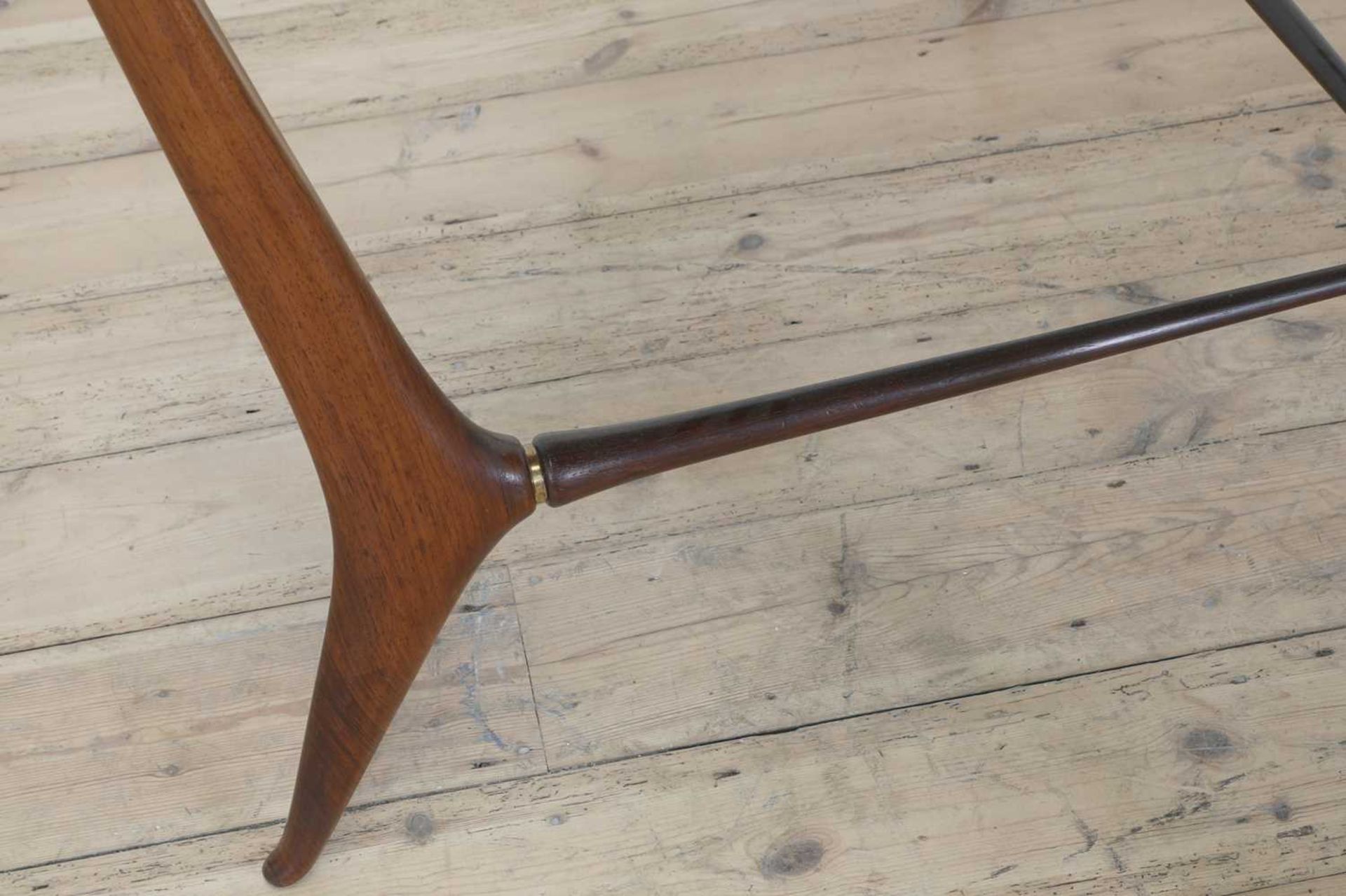 An Italian rosewood card table, - Bild 4 aus 14