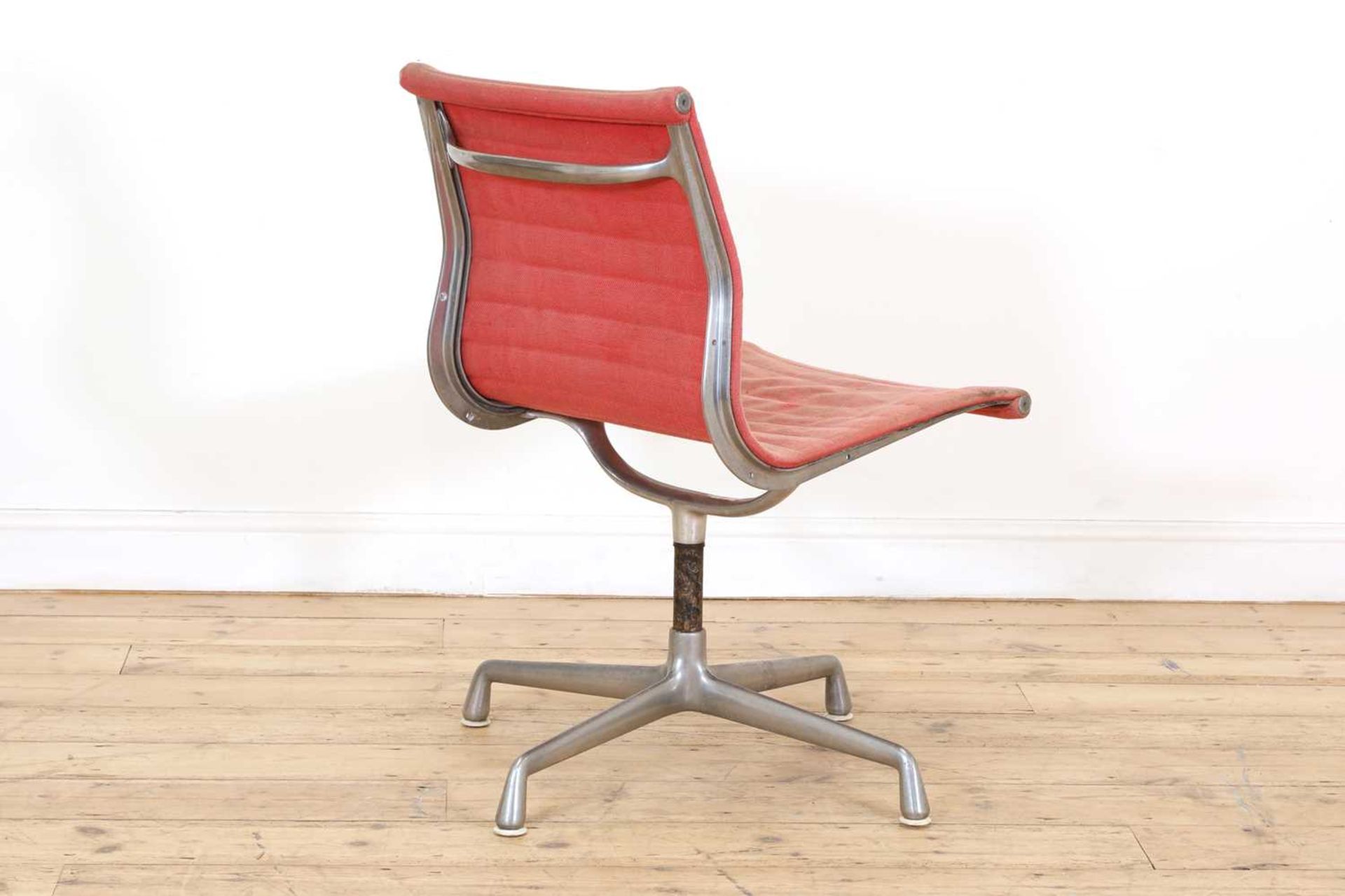 Two Charles & Ray Eames designed desk chairs, - Image 4 of 6