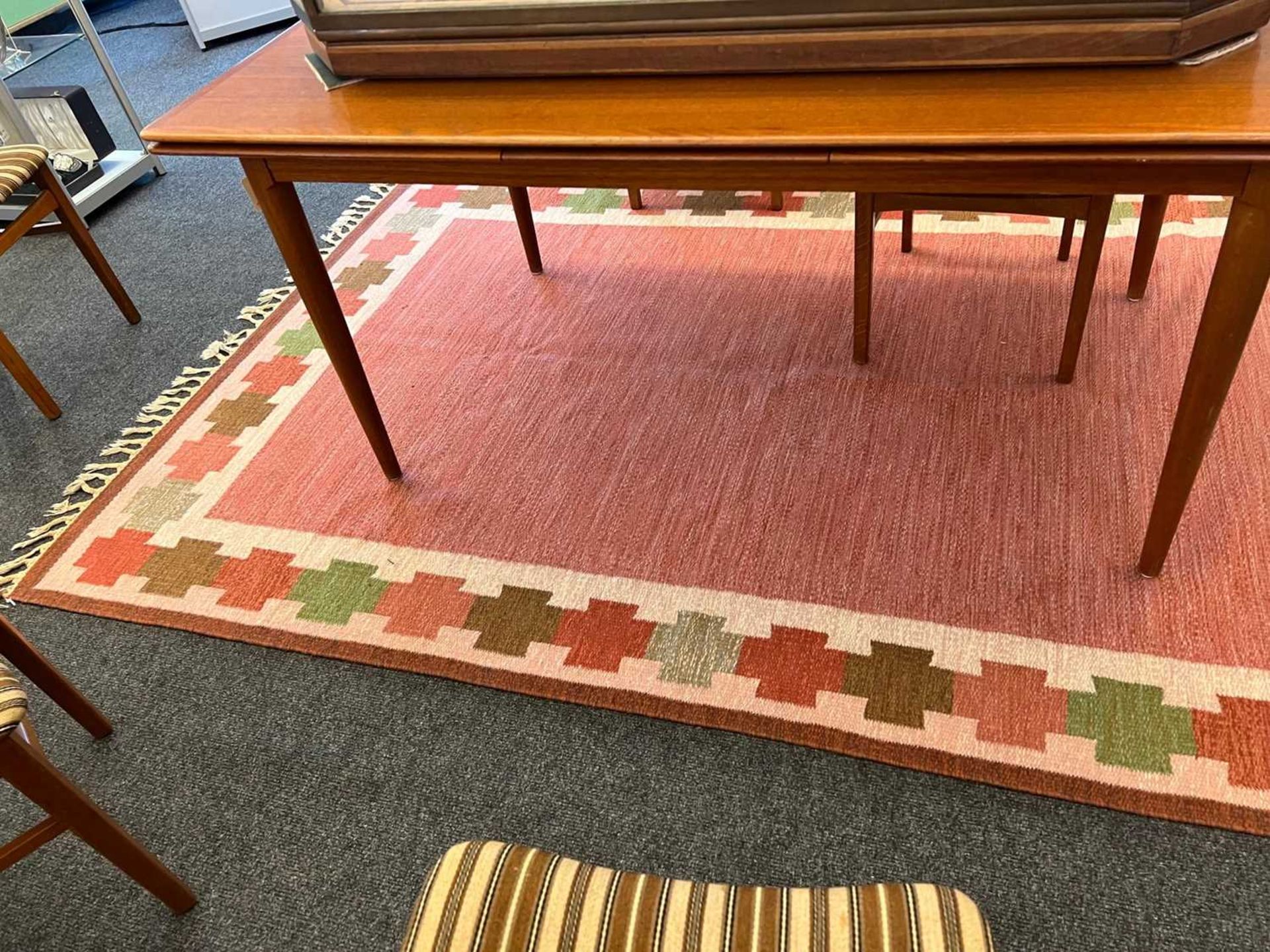 A Swedish röllakan flat-weave kilim rug, - Image 3 of 8