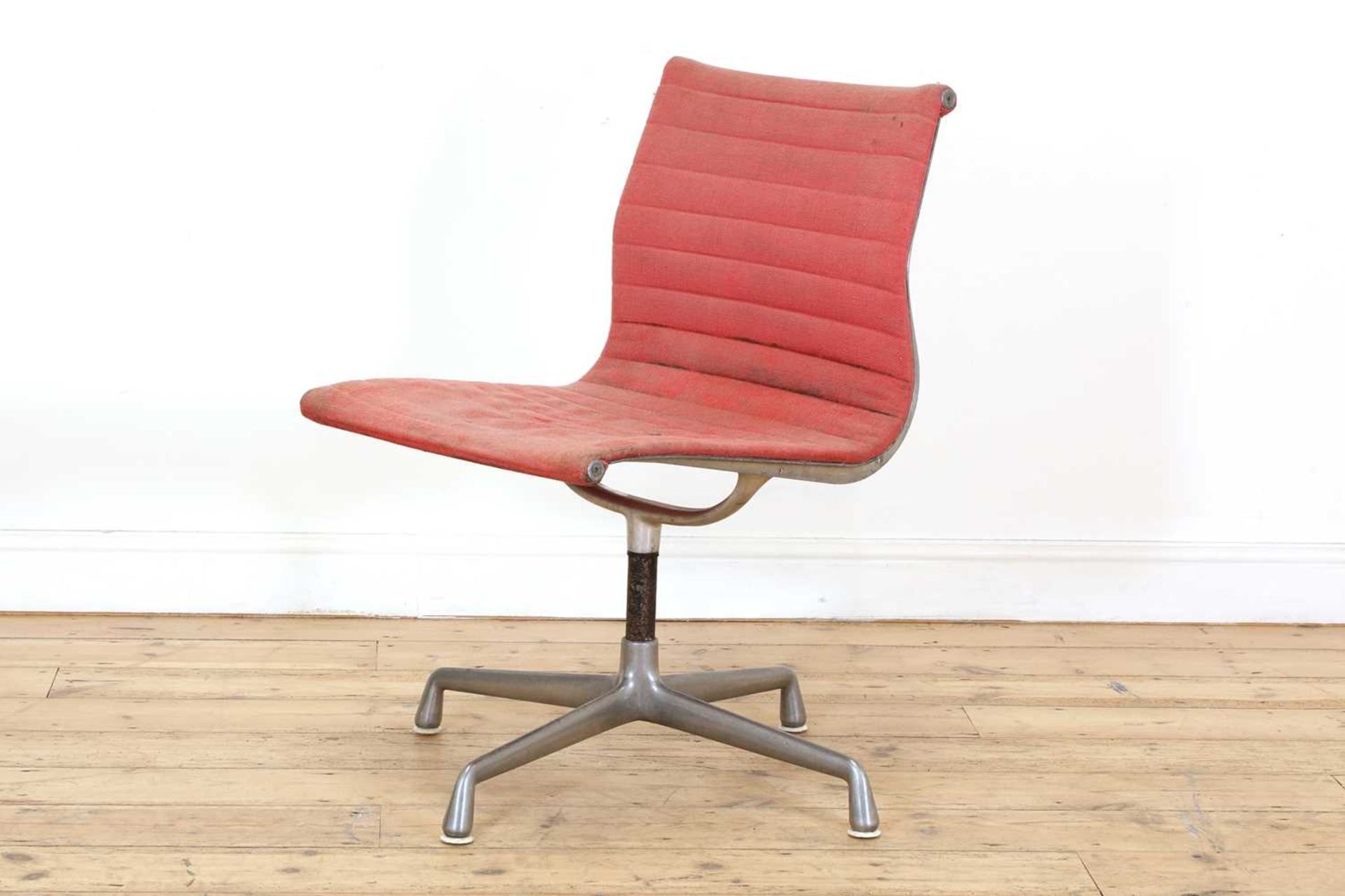 Two Charles & Ray Eames designed desk chairs, - Image 2 of 6