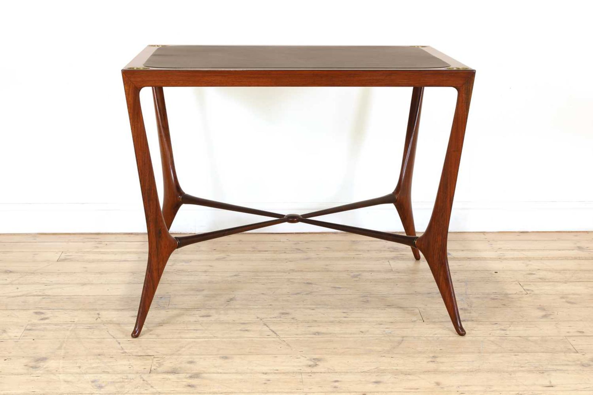 An Italian rosewood card table, - Bild 2 aus 14