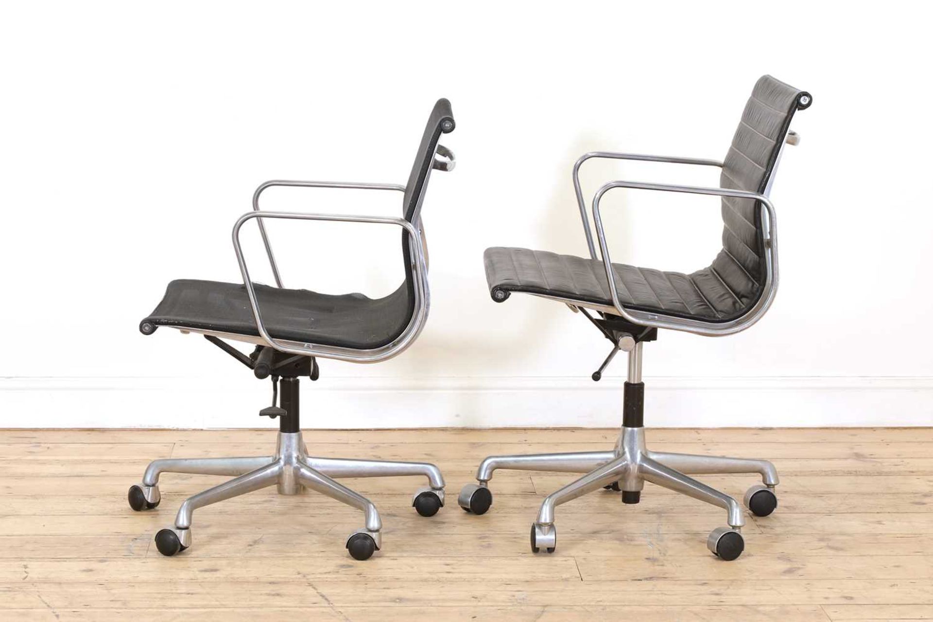 A Herman Miller desk chair - Image 4 of 4