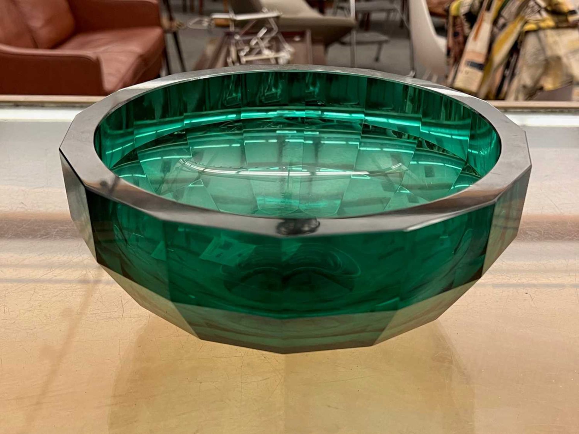 A Moser green glass bowl, - Bild 5 aus 6