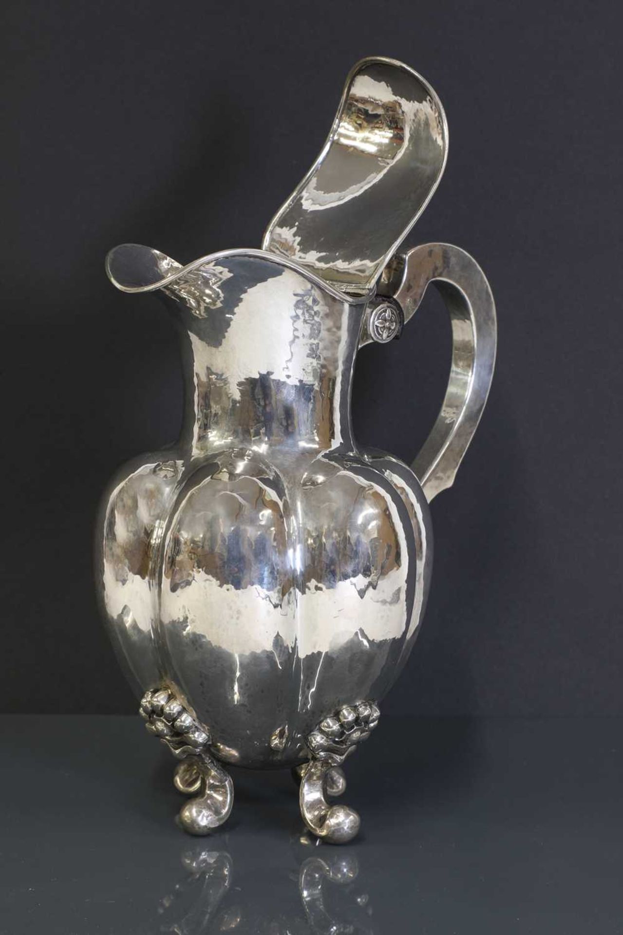 A Norwegian silver coffee pot, - Bild 5 aus 8