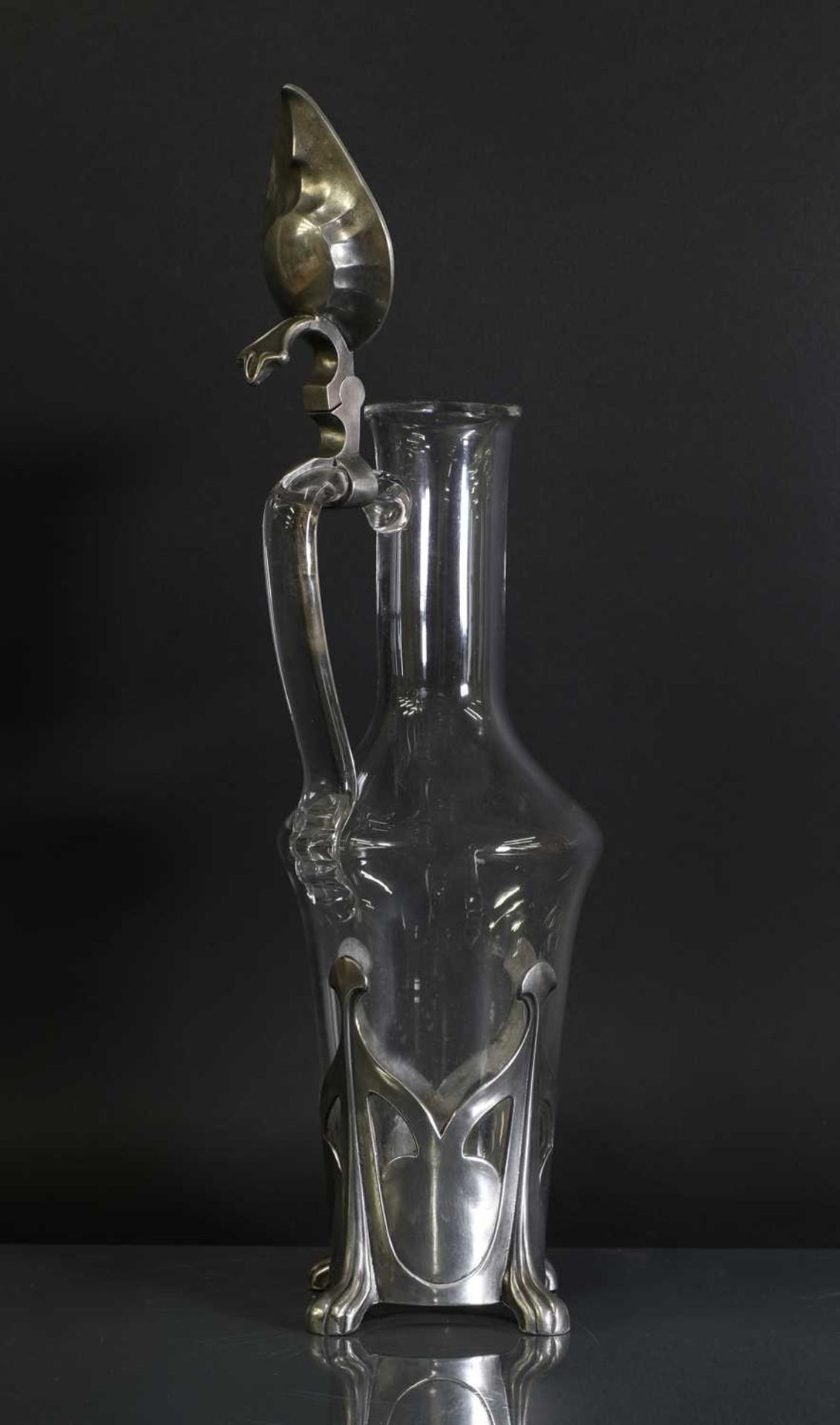 An Art Nouveau pewter and glass claret jug, - Bild 3 aus 3