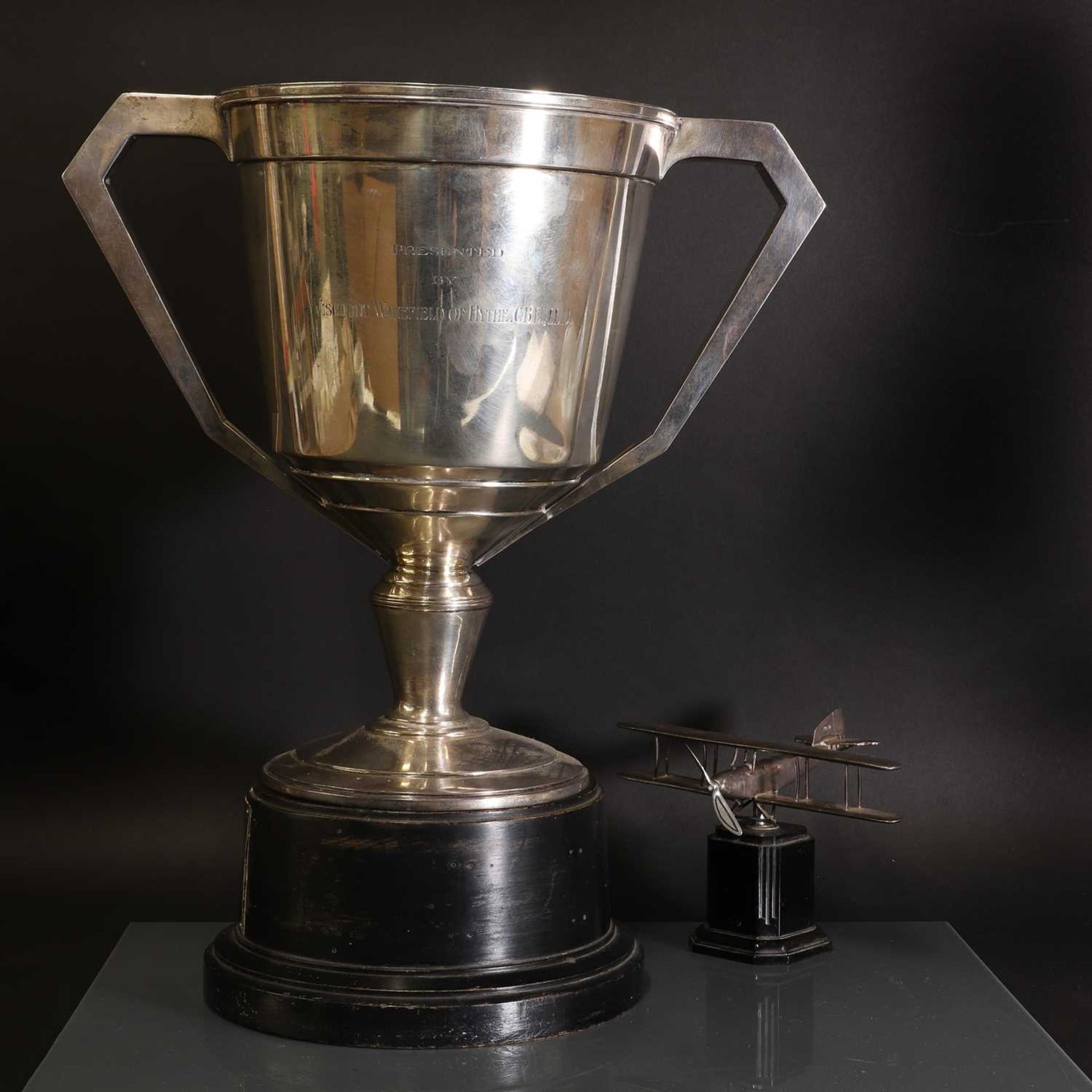 An Art Deco twin-handled air racing trophy,
