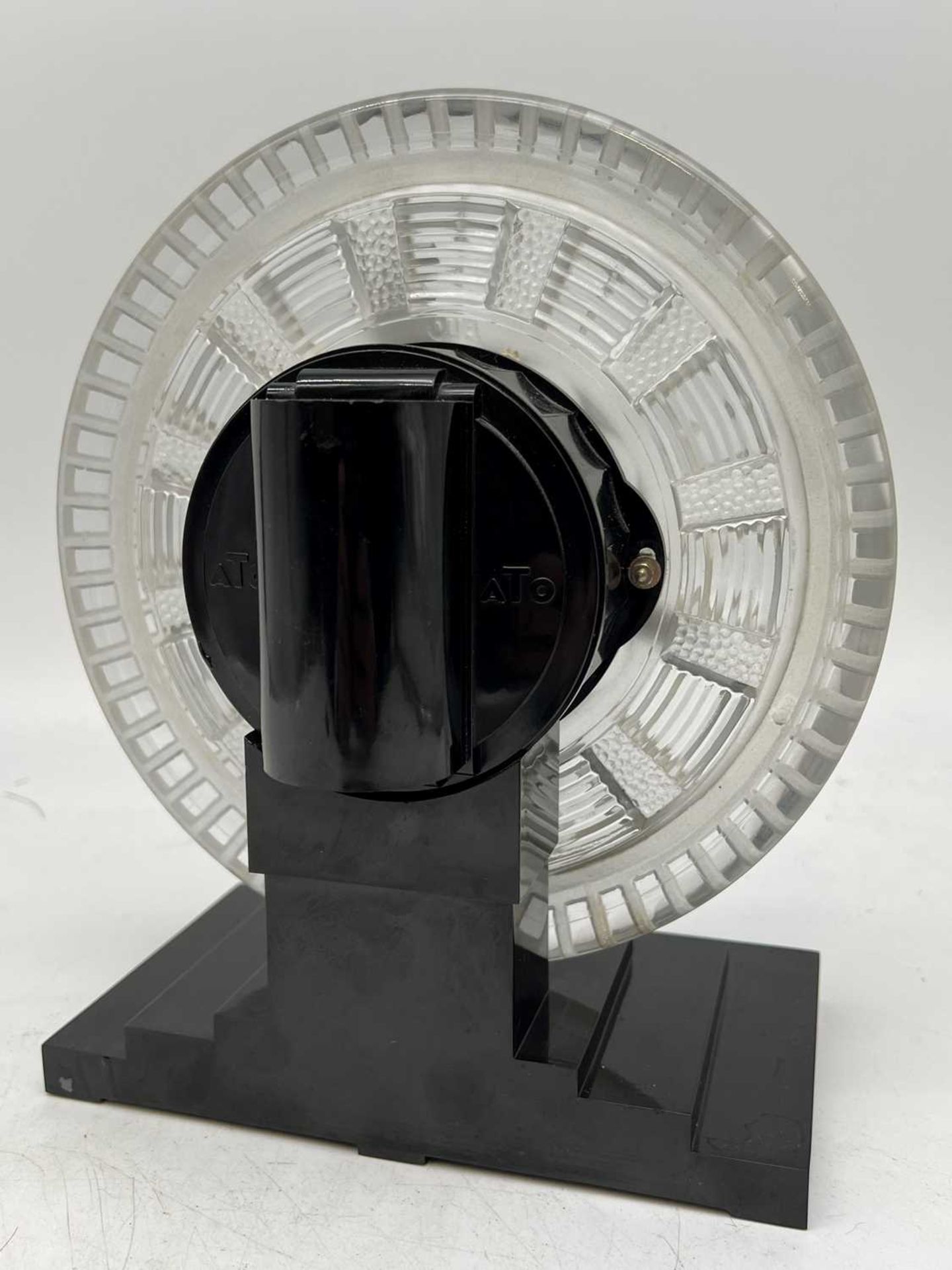An Art Deco ATO Clock Company desk clock, - Bild 13 aus 29