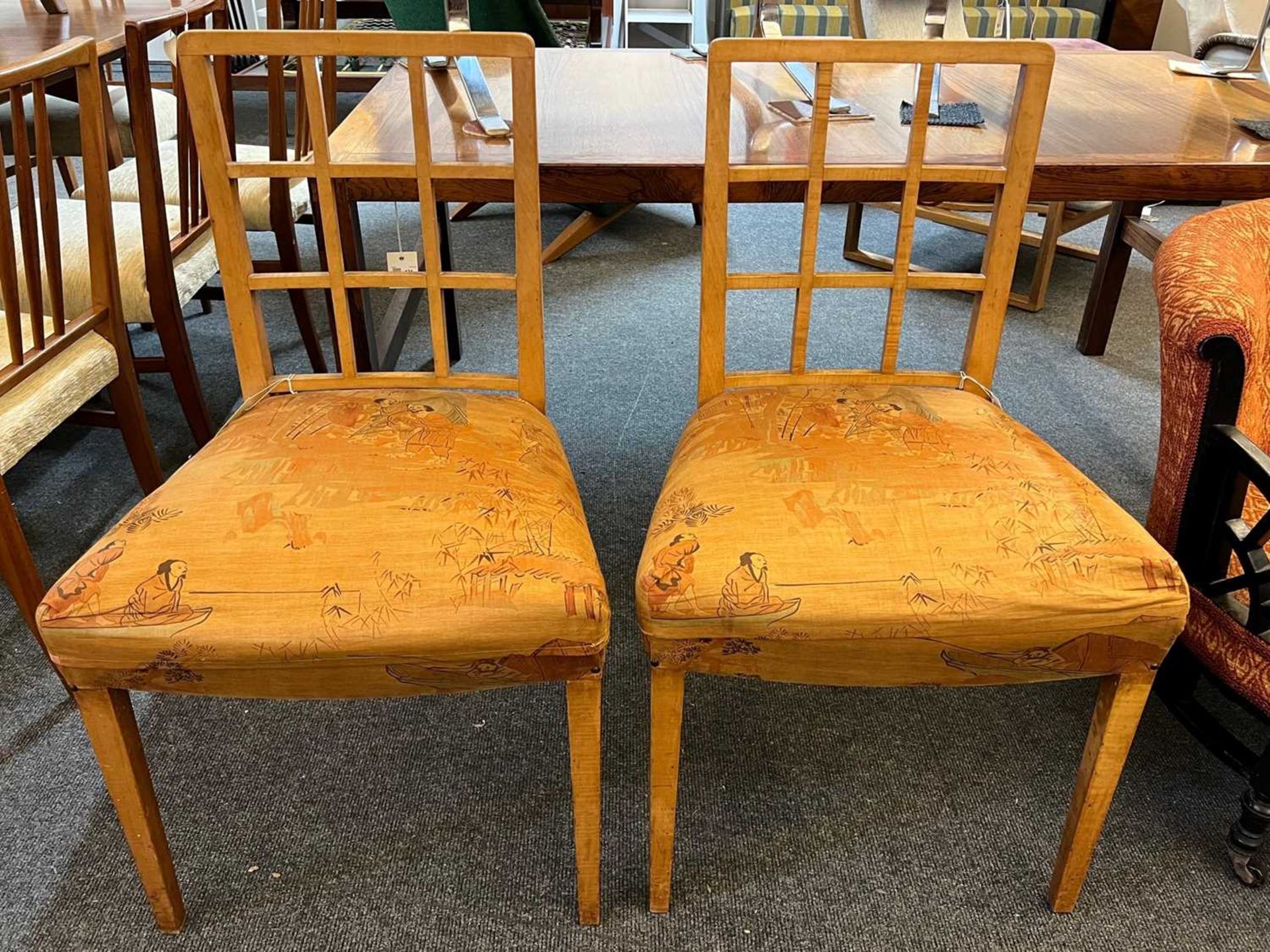 A pair of Art Deco maple chairs, - Bild 13 aus 14