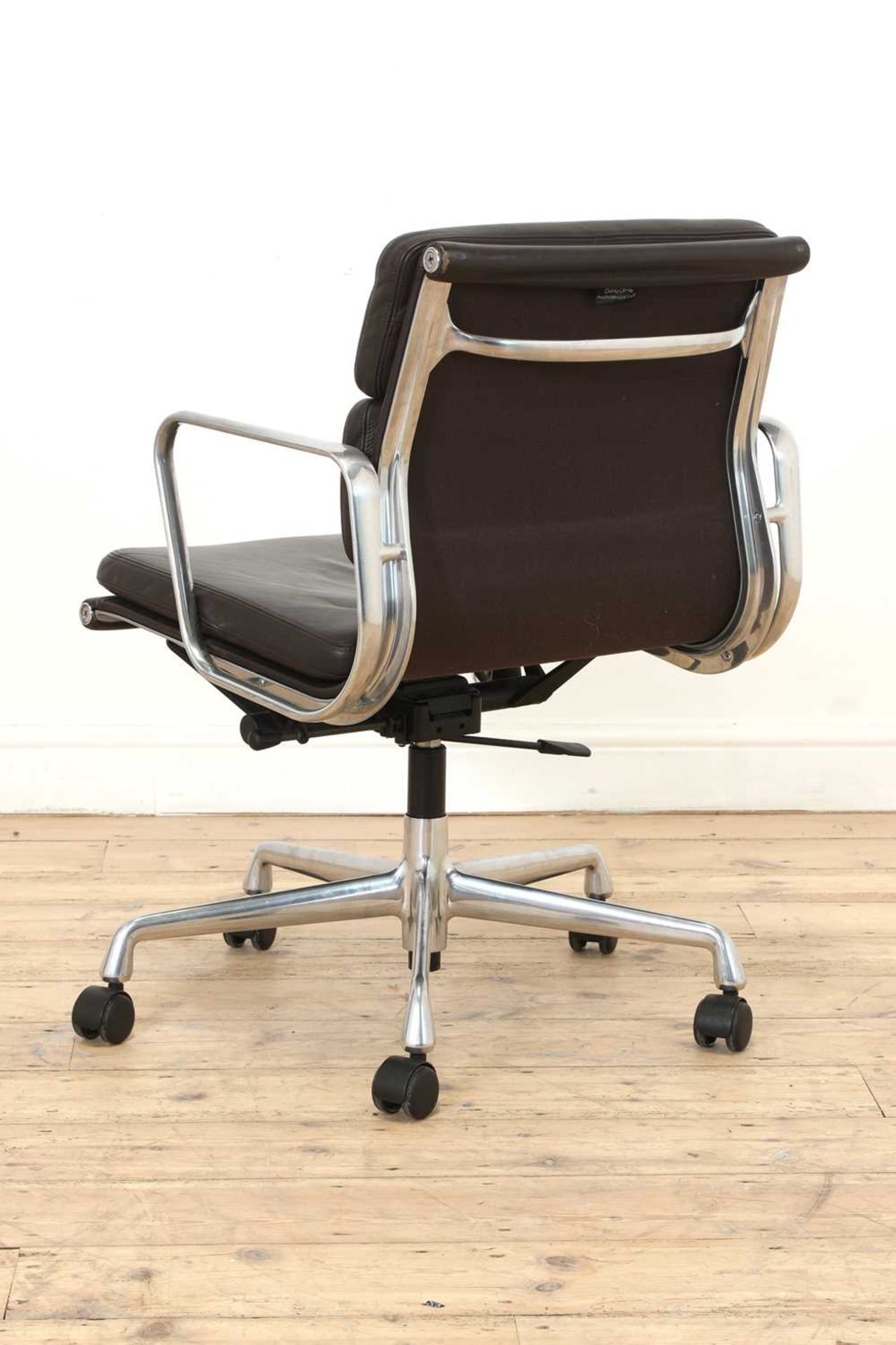 An Eames 'EA217 Aluminium Group' desk chair, - Image 2 of 13