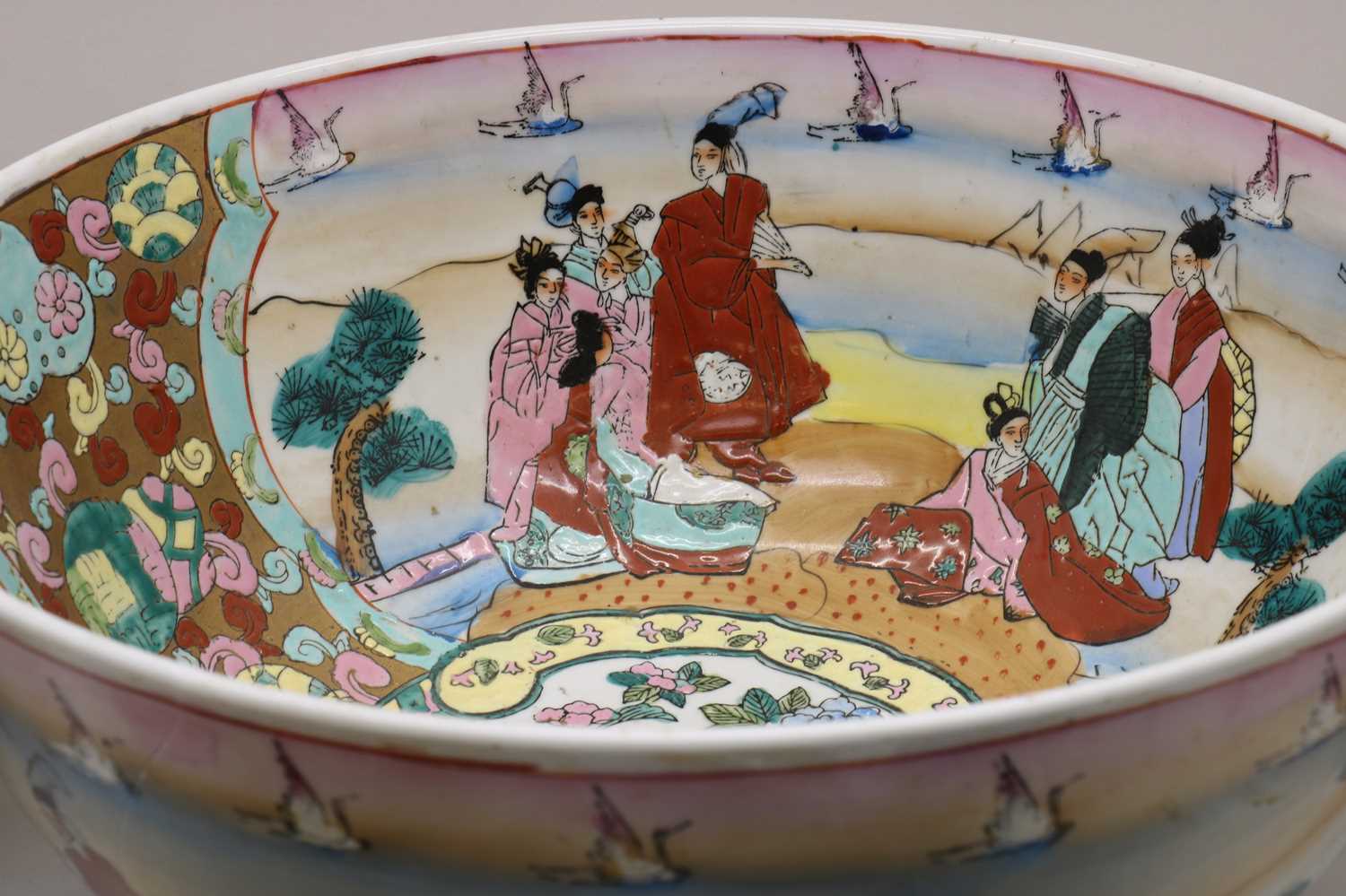 A collection of Chinese porcelain punch bowls, - Image 5 of 43