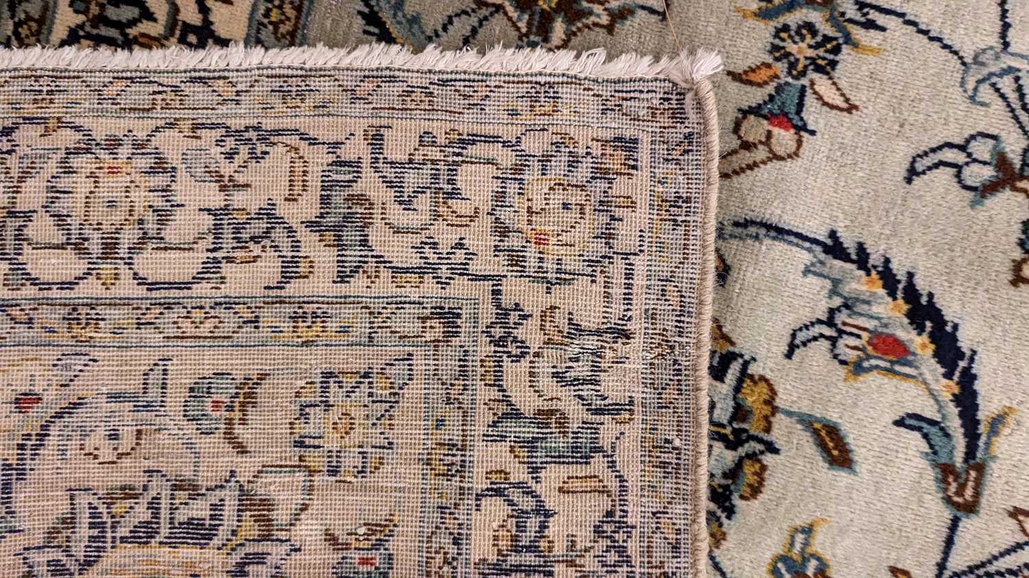 A Kashan carpet - Image 20 of 36