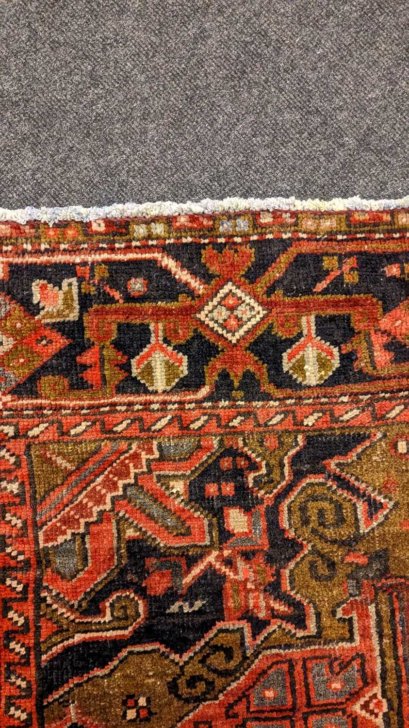 A Heriz carpet - Image 8 of 26