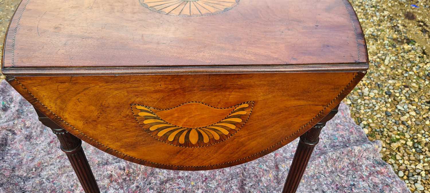 A George III mahogany inlaid and marquetry pembroke table - Image 7 of 14