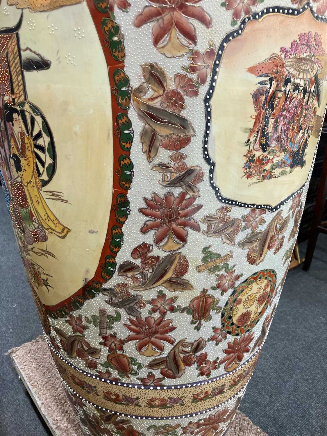 A large Japanese Satsuma ware vase, - Image 24 of 57