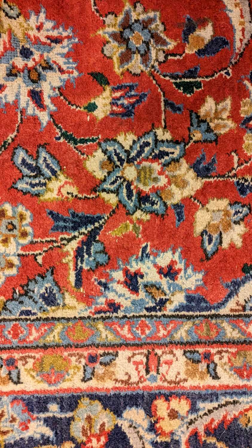 An Isfahan carpet - Image 22 of 23
