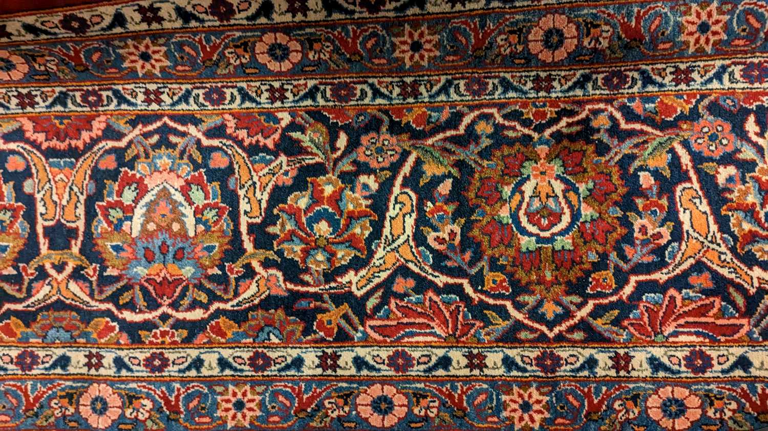 A Kashan carpet - Image 22 of 22