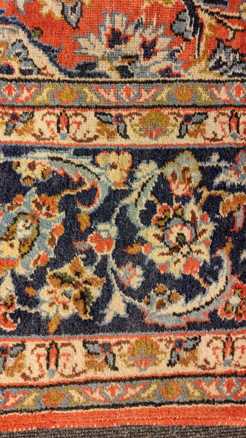 An Isfahan carpet - Image 10 of 23