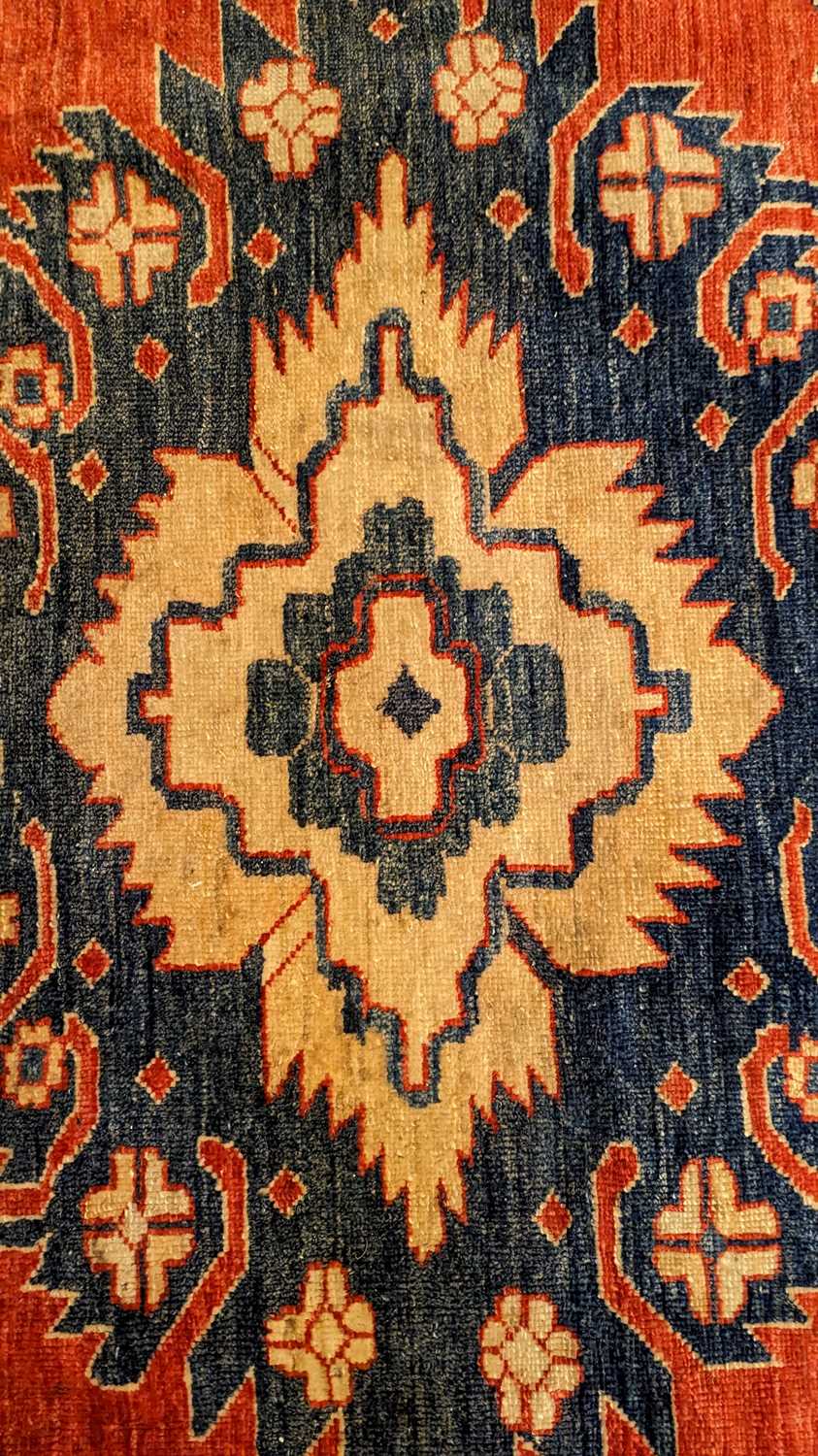 A Kazak rug - Image 9 of 19