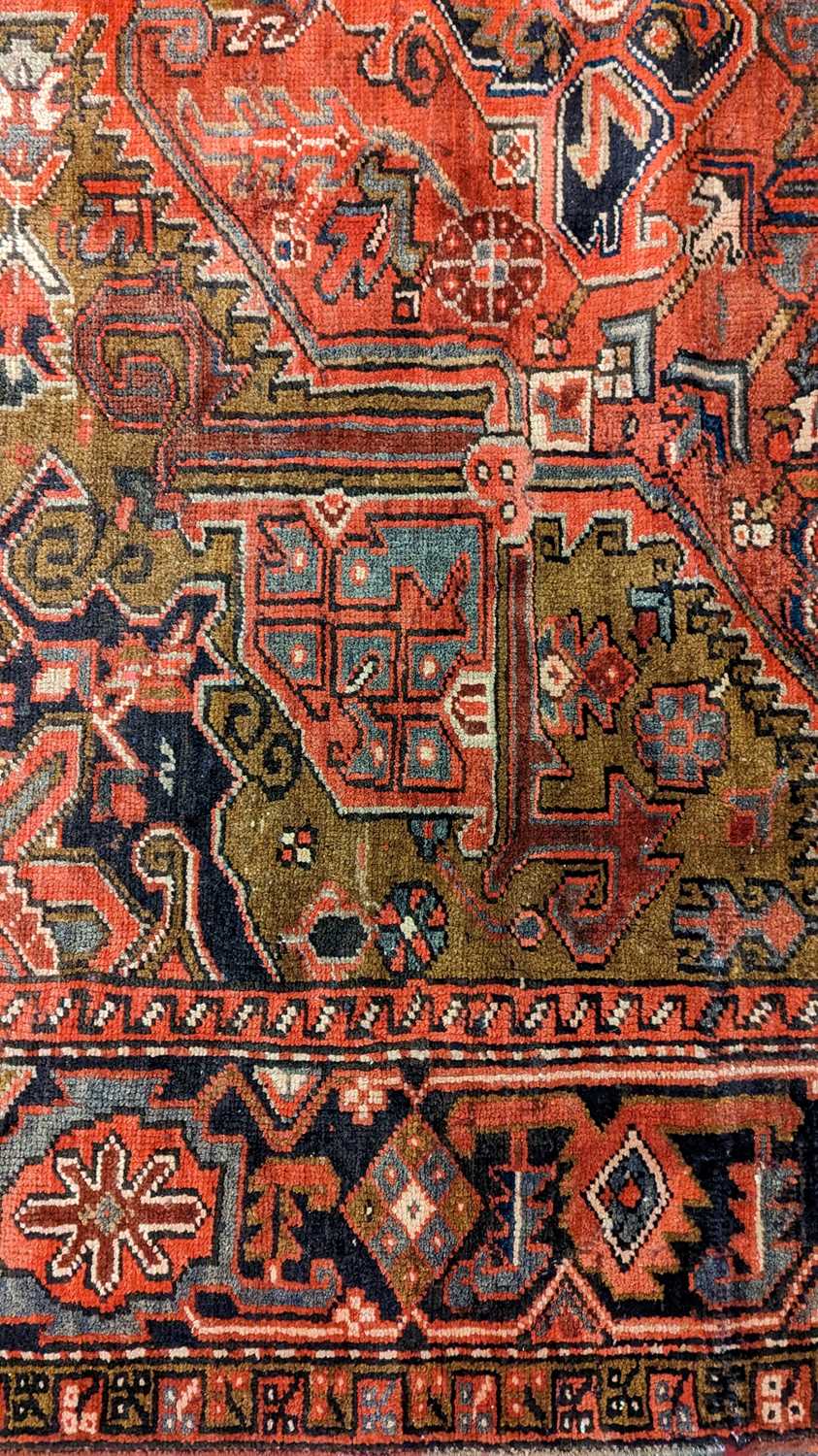 A Heriz carpet - Image 22 of 26