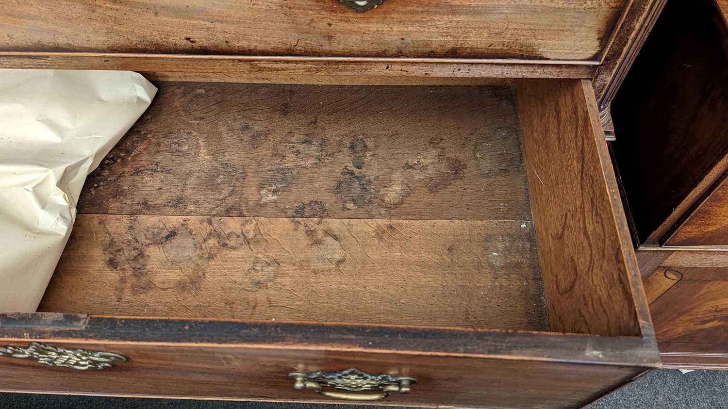 A George III mahogany chest on chest, - Image 19 of 34