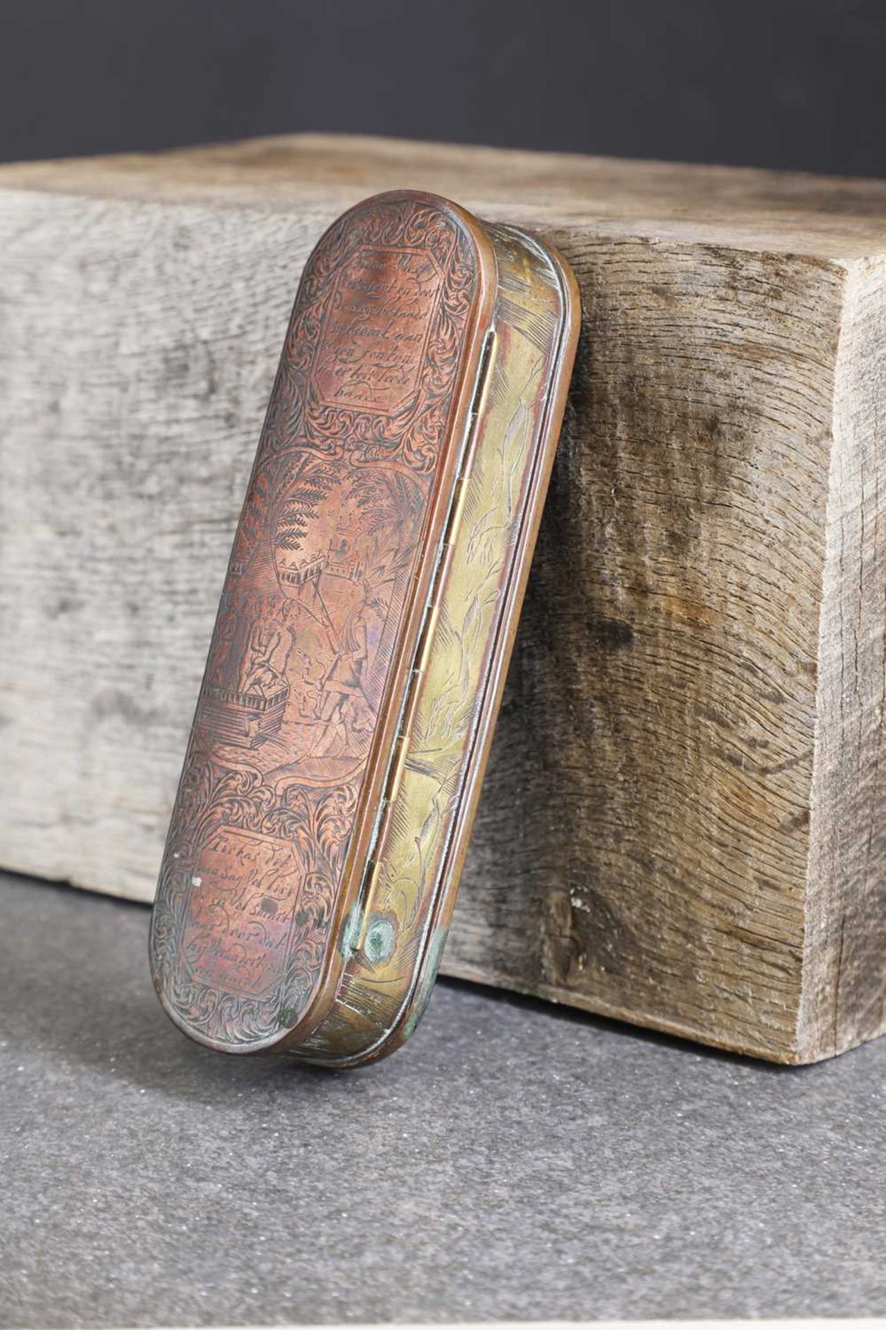 A copper and brass tobacco box, - Image 2 of 10