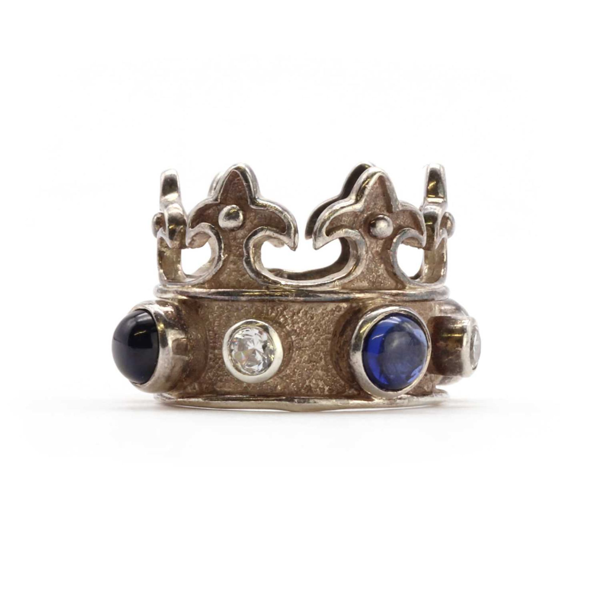 A sterling silver Thomas Sabo crown ring, - Image 2 of 3