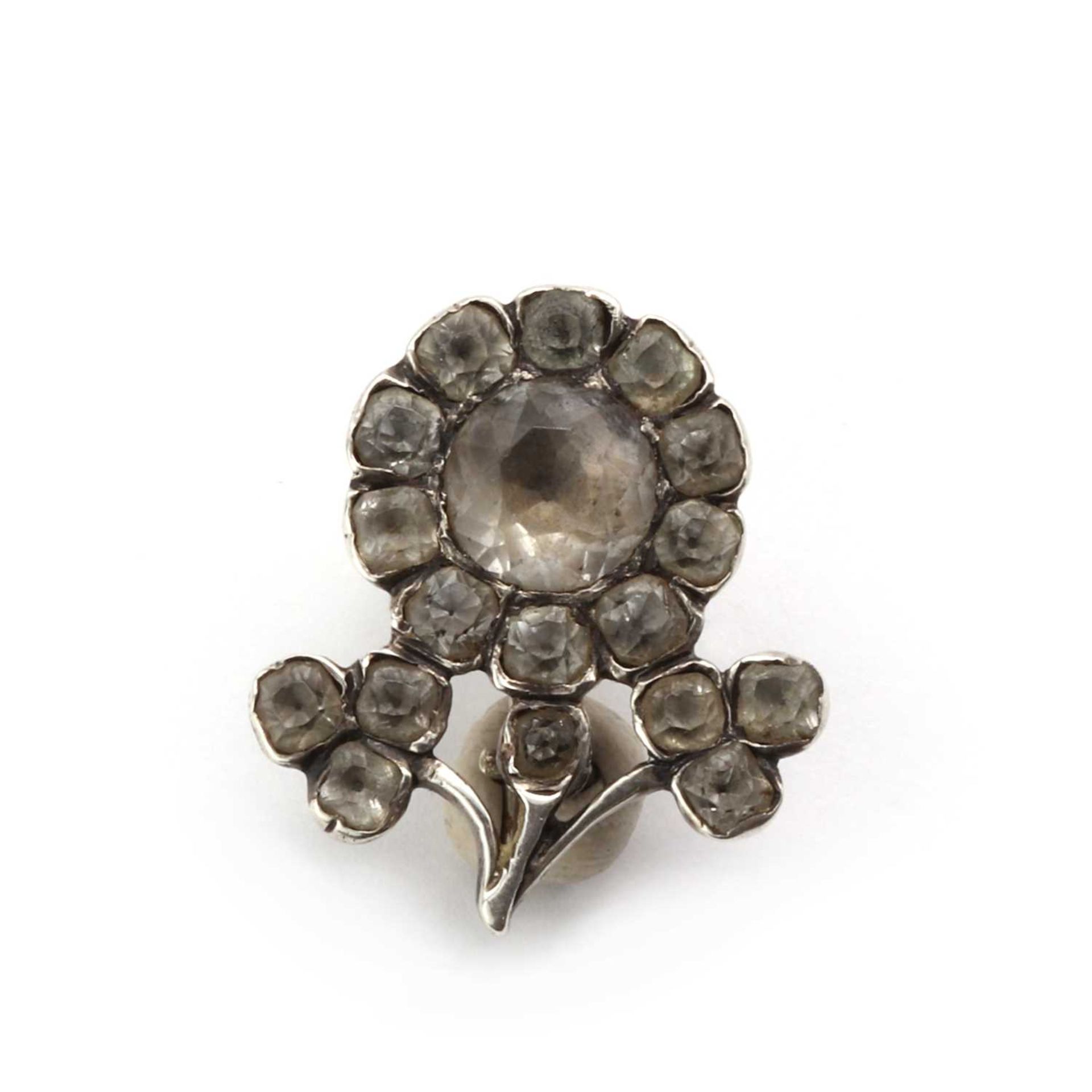 A Georgian silver rock crystal quartz flower brooch,