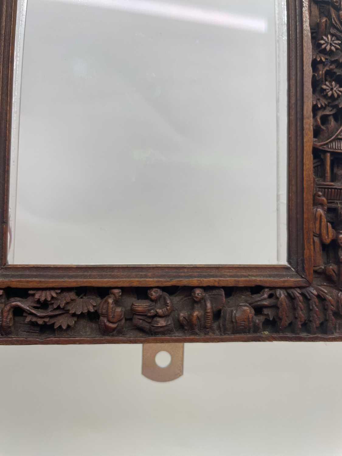 A Chinese boxwood frame, - Image 4 of 19