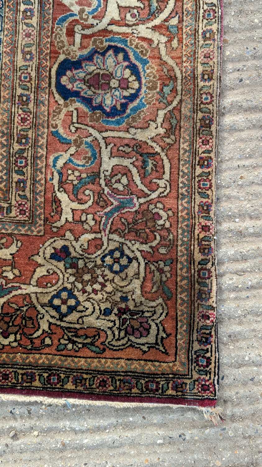 An Isfahan rug, - Image 6 of 15