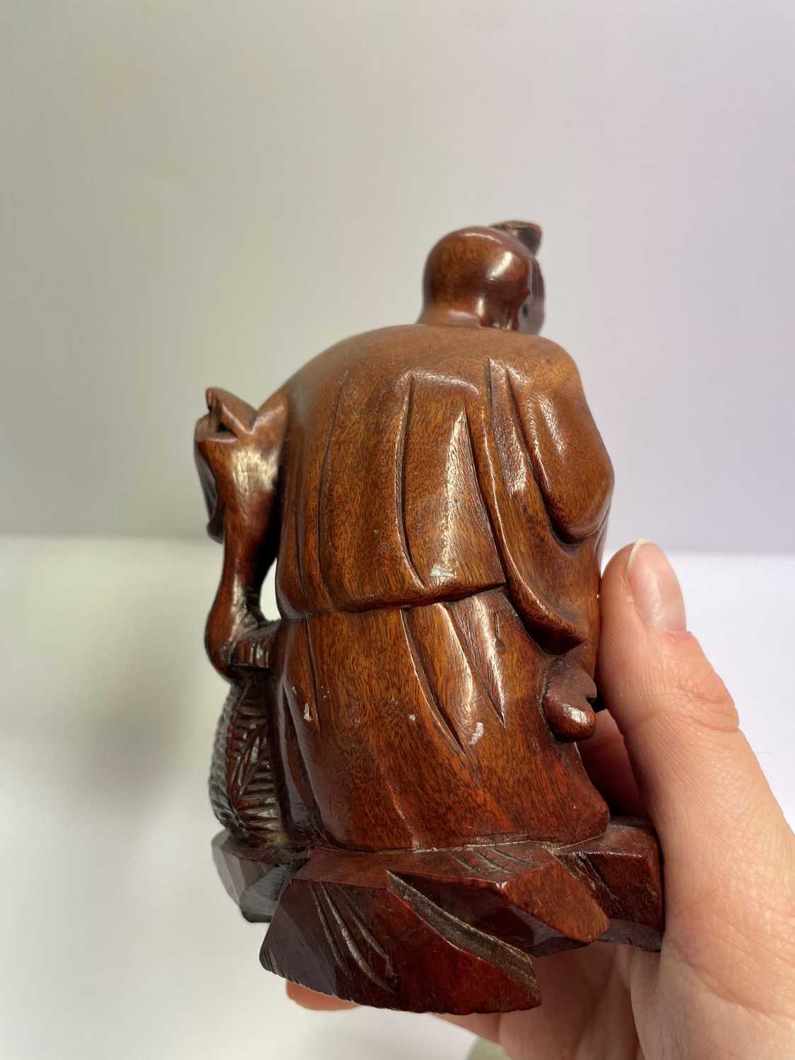 A Chinese wood carving, - Image 11 of 22