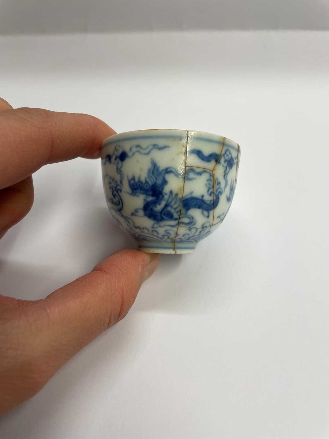 A Chinese blue and white tea bowl, - Image 4 of 12