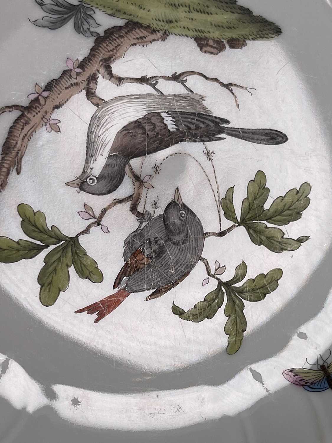 A Herend porcelain 'Rothschild Bird' dinner service, - Image 18 of 40